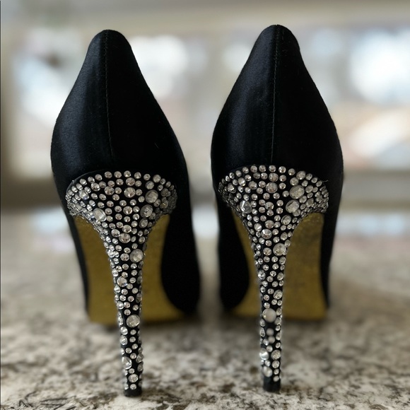 Nine West black heels - Picture 4 of 6